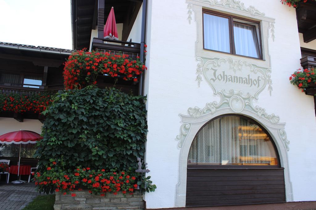 Johannahof Appartements Kaprun Chambre photo